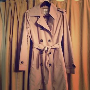 Classic Trench Coat/Rain Coat